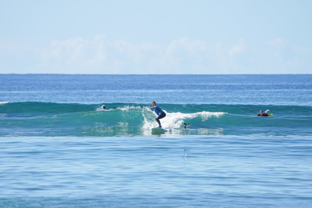 women’s surf camp day pass Maui